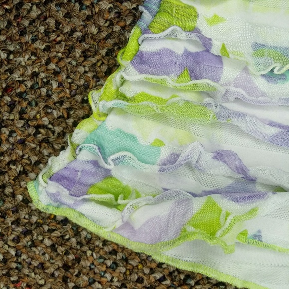 Floral shirt 4t - Picture 4 of 5